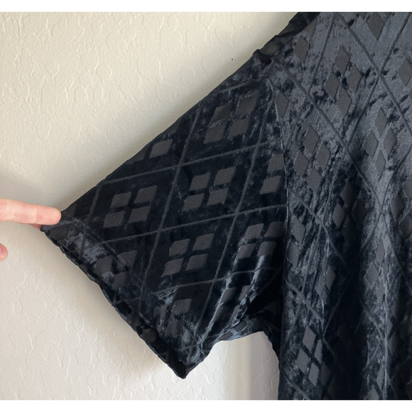 VTG Morbid Threads Black Velvet Sheer Shirt Goth Vamp Y2K Retro Clubwear XL FLAW - Picture 7 of 16